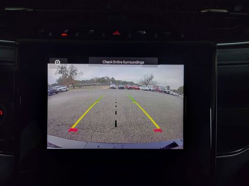 Used 2021 Jeep Grand Cherokee L Laredo image 8