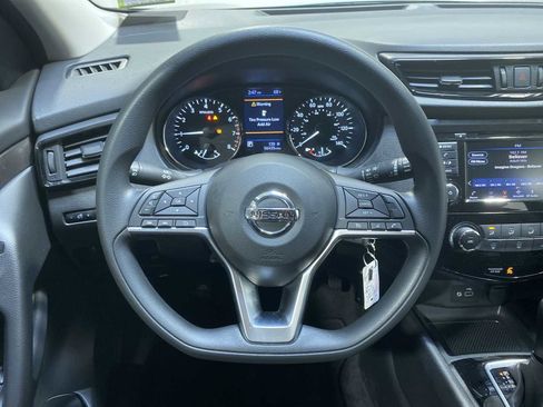 Used 2019 Nissan Rogue Sport S AWD/4WD image 15