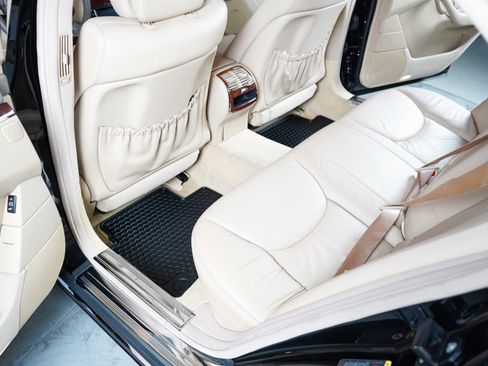 Used 2003 Mercedes-Benz S 500 4MATIC image 56