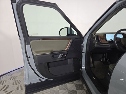 Used 2024 Rivian R1S Adventure image 16