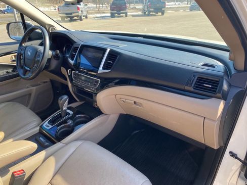 Used 2017 Honda Ridgeline RTL-E image 49