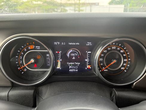 Used 2021 Jeep Wrangler Unlimited Sport AWD/4WD image 16