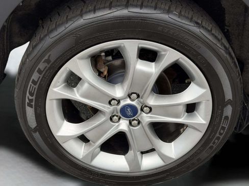 Used 2014 Ford Escape Titanium w/ Equipment Group 401A AWD/4WD image 46