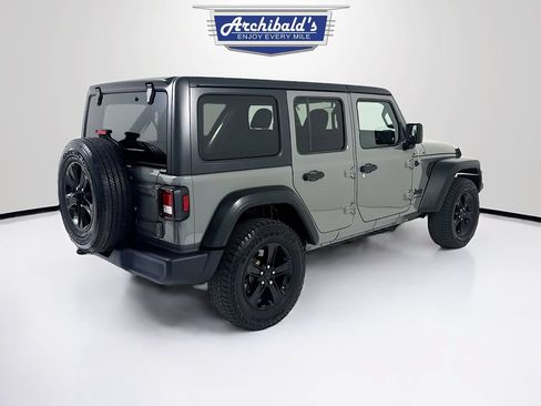 Used 2019 Jeep Wrangler Unlimited Sport w/ Technology Group AWD/4WD image 8