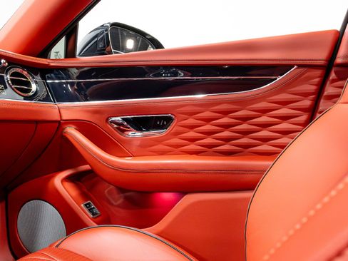 Used 2020 Bentley Flying Spur W12 w/ First Edition Specification image 15