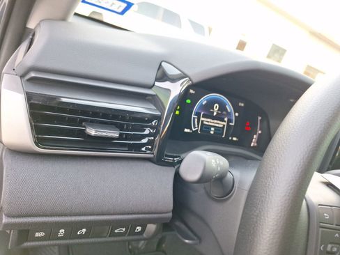 Used 2026 Toyota Camry LE w/ Convenience Package image 18