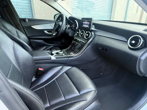 Used 2016 Mercedes-Benz C 300 Sedan image 16