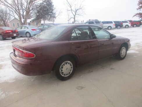 Used 2002 Buick Century Custom w/ Special Edition Pkg image 16