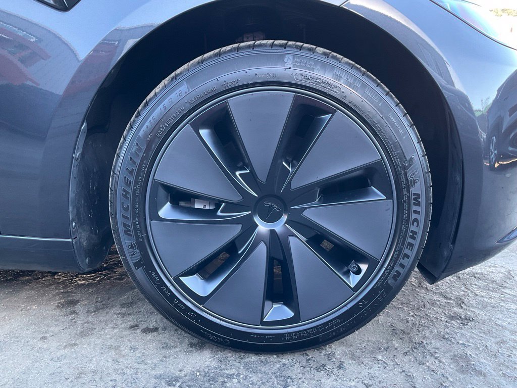 Used 2025 Tesla Model 3 Long Range RWD image 78