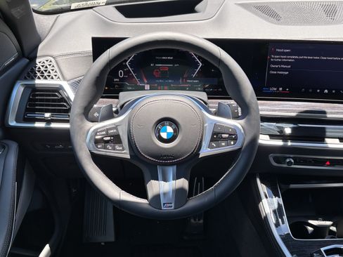 New 2026 BMW X5 xDrive40i w/ M Sport Package AWD/4WD image 18
