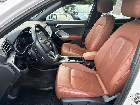 Used 2021 Audi Q3 2.0T Premium w/ Convenience Package AWD/4WD image 23
