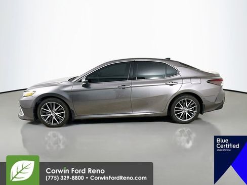 Used 2023 Toyota Camry XLE w/ Navigation Package image 5