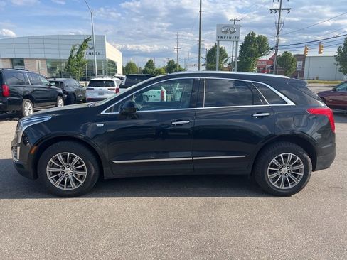 Used 2017 Cadillac XT5 Luxury w/ Driver Awareness Package AWD/4WD image 2