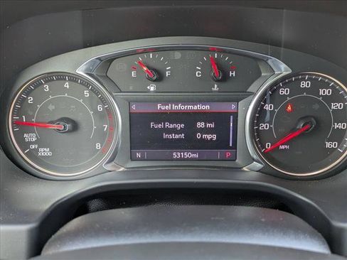 Used 2023 GMC Acadia SLE w/ Driver Convenience Package image 11