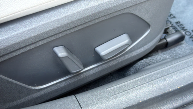 Used 2025 Hyundai Sonata Limited FWD image 26
