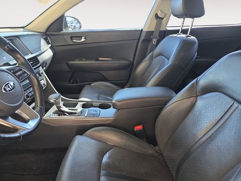 Used 2020 Kia Optima SE image 19