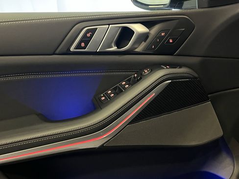 Used 2025 BMW X5 M60i image 14