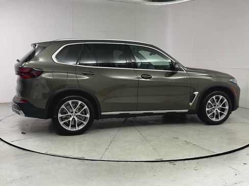 New 2026 BMW X5 xDrive50e image 9