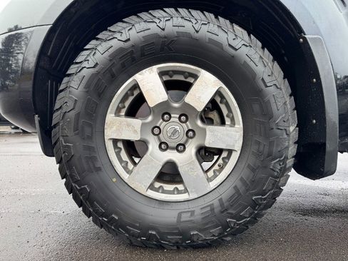 Used 2012 Nissan Frontier PRO-4X image 13