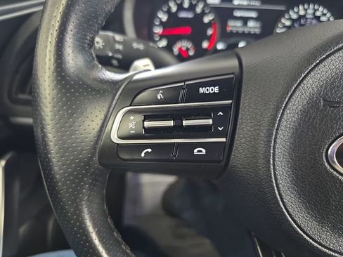 Used 2021 Kia Stinger GT2 image 20