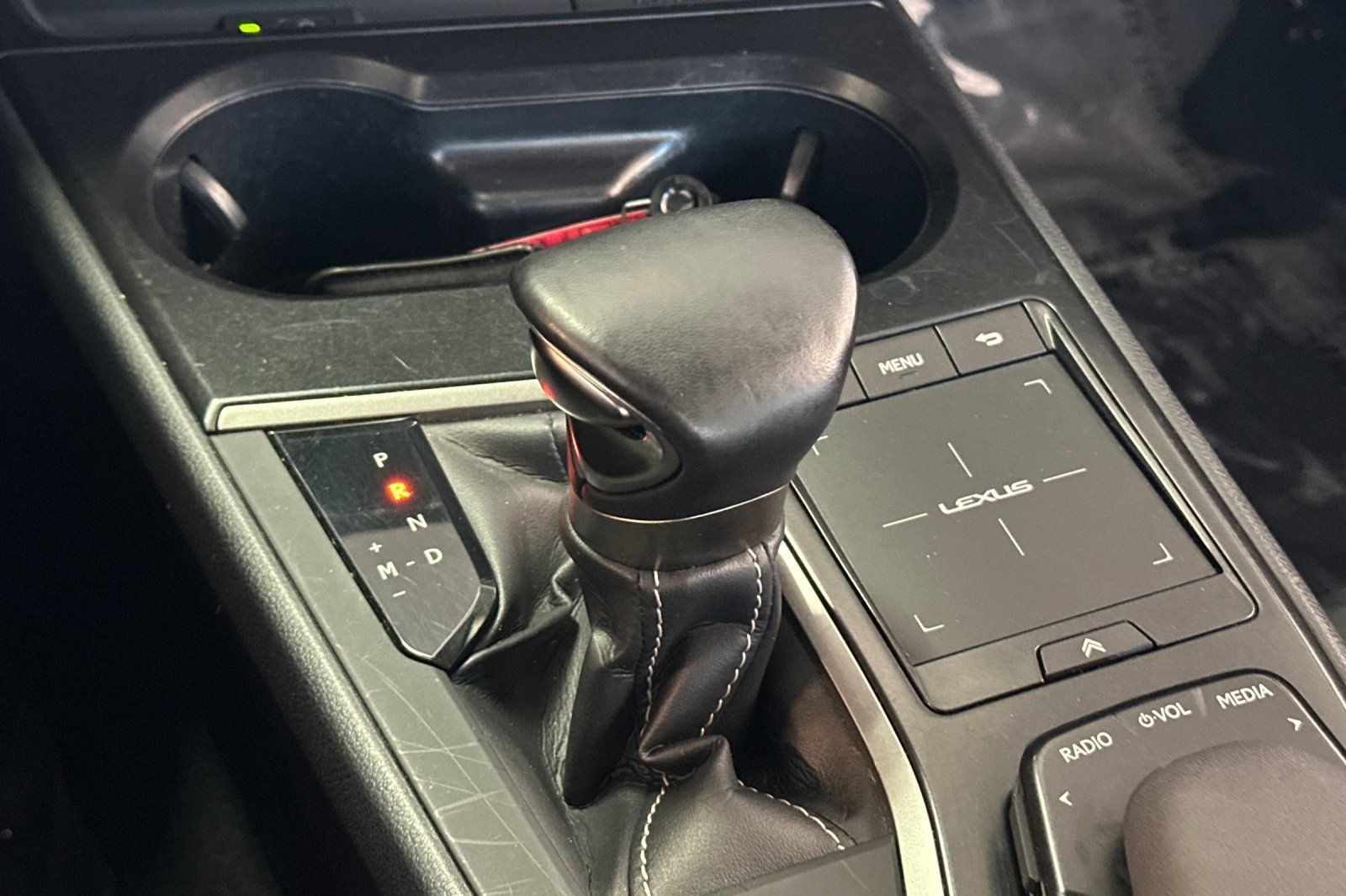 Used 2022 Lexus UX 200 w/ Accessory Package (Z2) FWD image 18