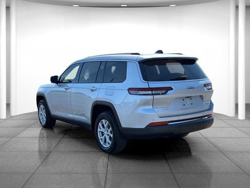 Used 2023 Jeep Grand Cherokee L Limited w/ Trailer Tow Group (B) AWD/4WD image 5