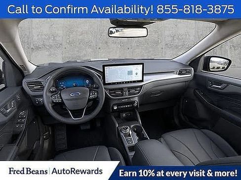 Used 2025 Ford Escape SE w/ PHEV Premium Package image 20