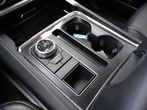 Used 2024 Ford Expedition Max XLT RWD image 17