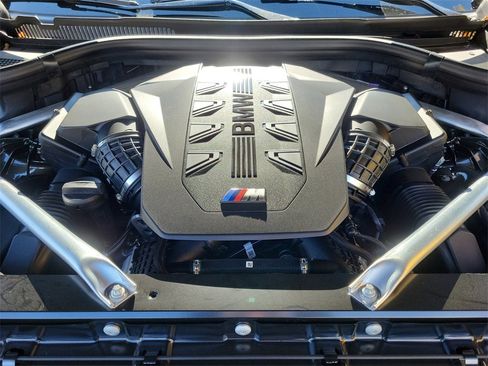 New 2026 BMW X6 M60i w/ Climate Comfort Package image 37