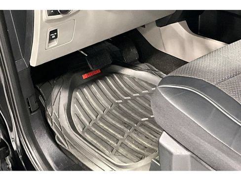 Used 2019 Ford F150 XL w/ Equipment Group 101A Mid AWD/4WD image 30