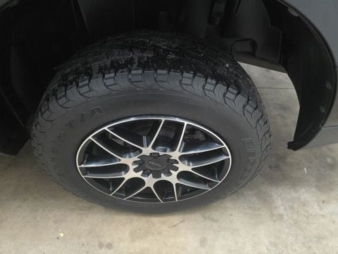Used 2023 Ford Maverick XLT FWD image 10