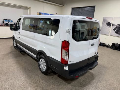Used 2017 Ford Transit 150 XL image 17