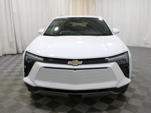 New 2026 Chevrolet Blazer EV LT image 38