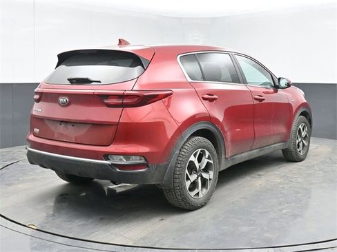 Used 2022 Kia Sportage LX image 10