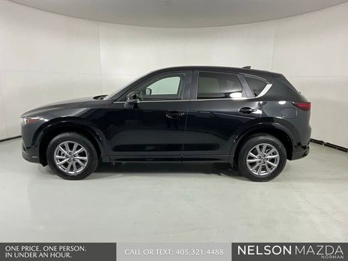 Certified 2025 MAZDA CX-5 AWD 2.5 S w/ Select Package image 5