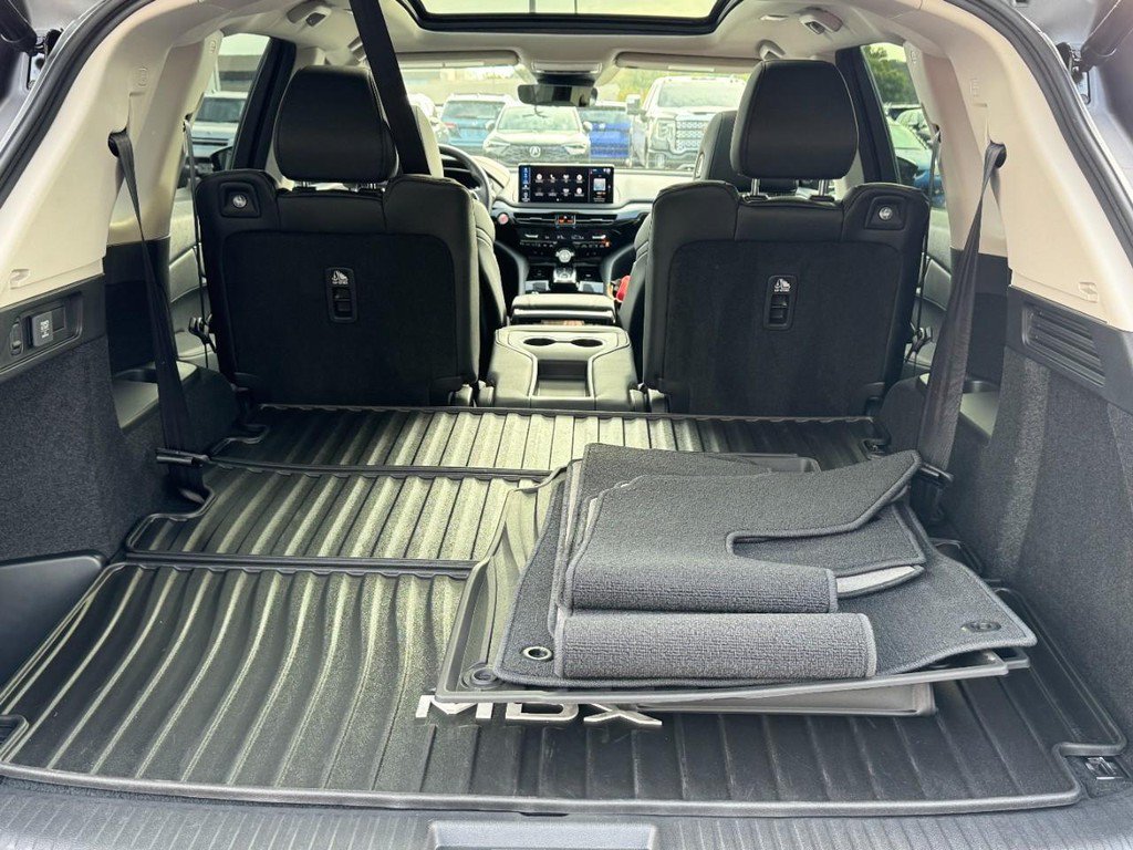 Certified 2026 Acura MDX SH-AWD image 5
