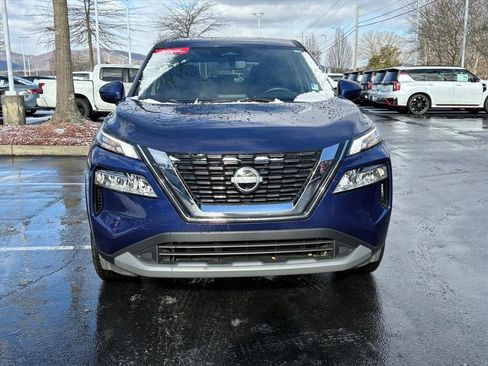 Certified 2023 Nissan Rogue SV image 4