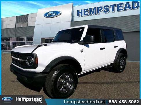 Certified 2025 Ford Bronco Big Bend AWD/4WD image 1