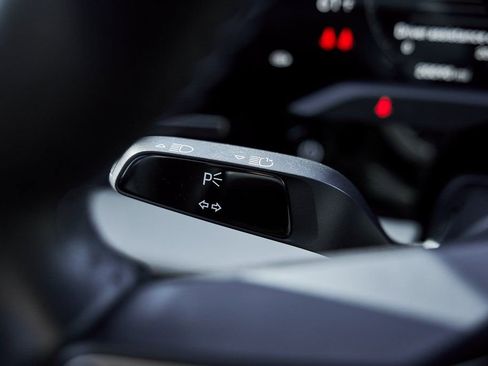 Used 2020 Porsche Taycan Turbo S image 58