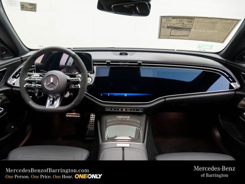 New 2026 Mercedes-Benz E 53 AMG e 4MATIC Sedan image 11