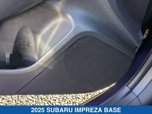 Certified 2025 Subaru Impreza 2.0i image 20