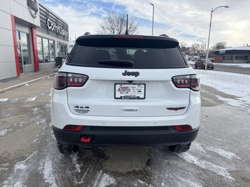 New 2026 Jeep Compass Trailhawk image 7