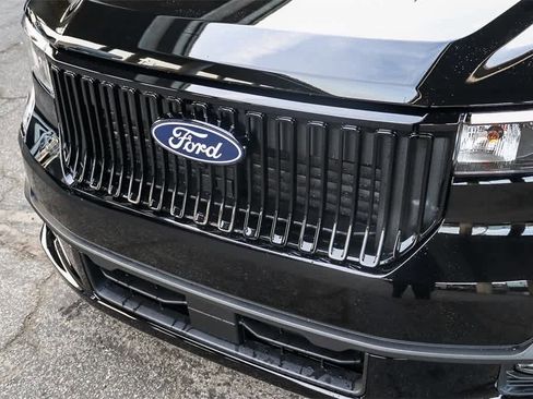 New 2026 Ford Maverick Lobo image 8