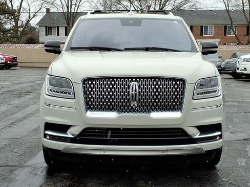 Used 2019 Lincoln Navigator Reserve w/ Cargo Package image 2