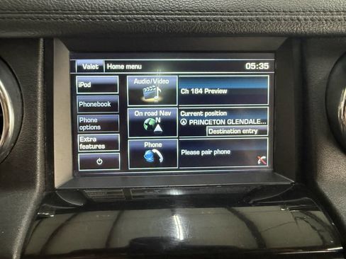 Used 2014 Land Rover LR4 HSE image 28