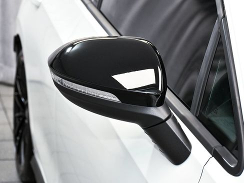 Used 2023 Volkswagen GTI 40th Anniversary Edition FWD image 57
