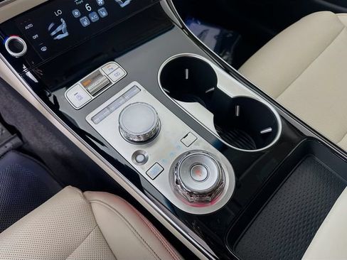 New 2026 Genesis GV70 2.5T AWD/4WD image 15