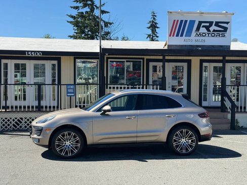 Used 2017 Porsche Macan S AWD/4WD image 2