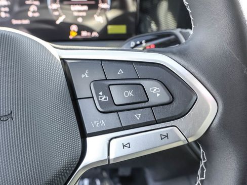 New 2026 Volkswagen Tiguan SE image 28