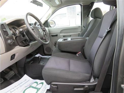 Used 2012 Chevrolet Silverado 2500 W/T image 4